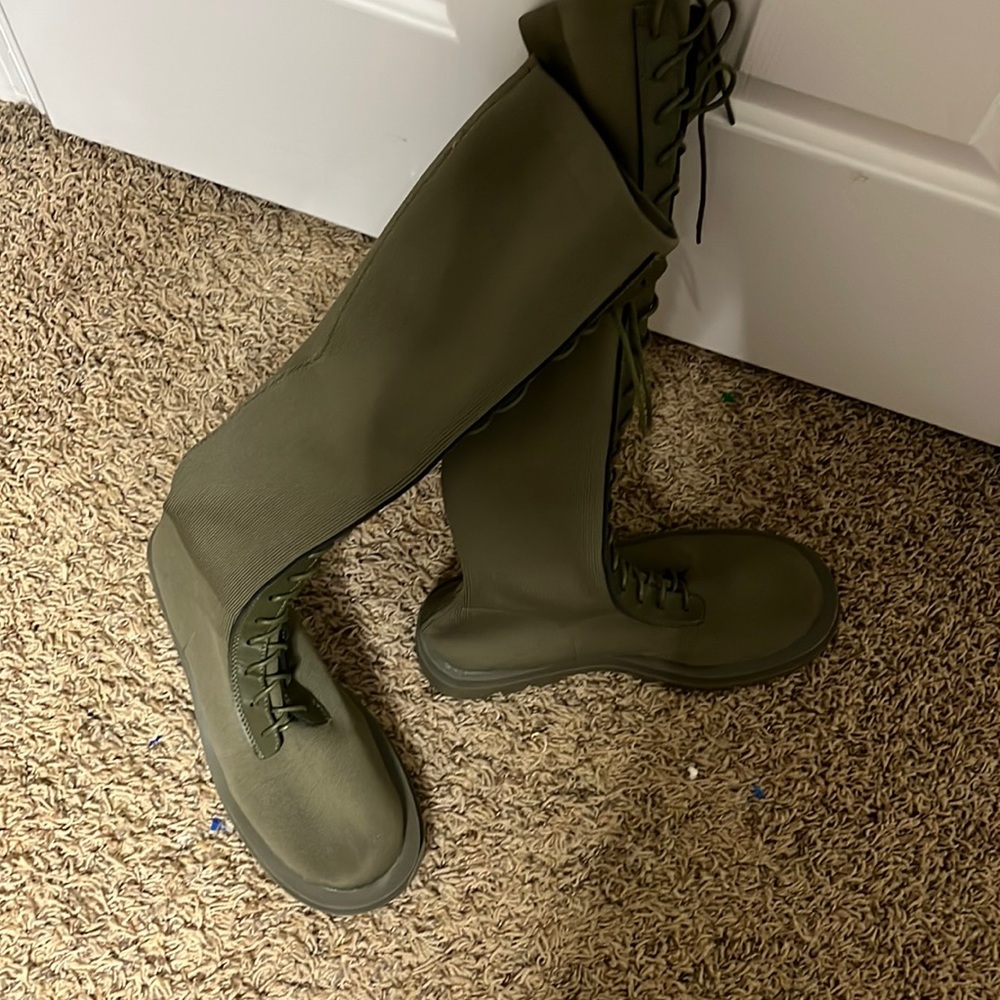 Cuocoo riding boots , army green. NWOT